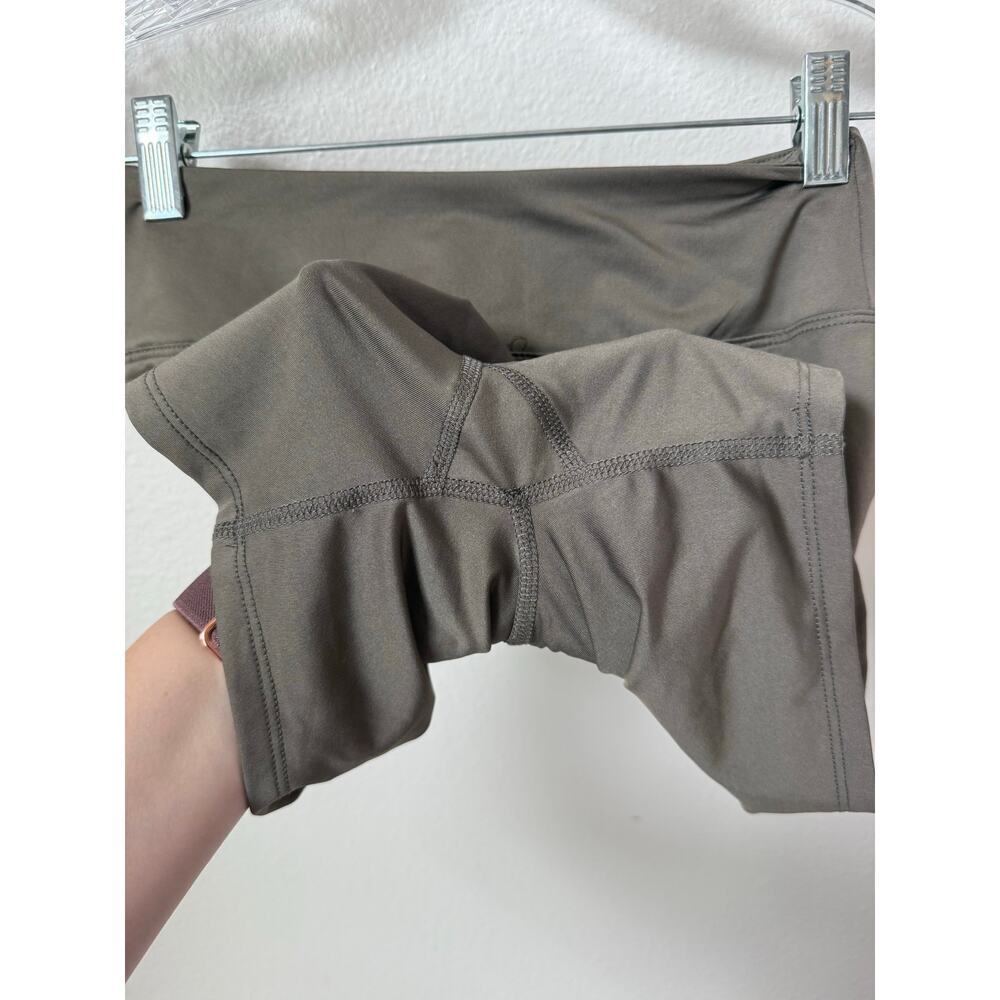 Tommy Bahama Active Biker Shorts Size XS - Picture 5 of 5